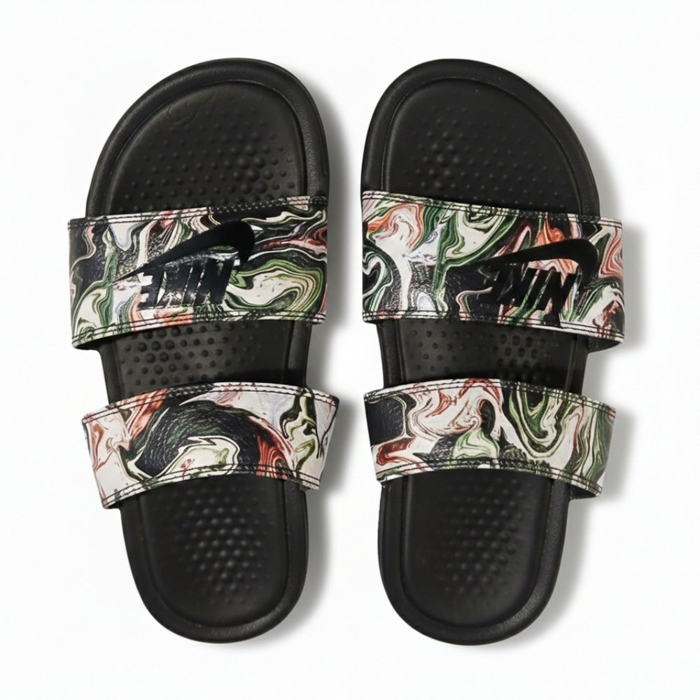 Nike Women's Sandals with Swirl Design